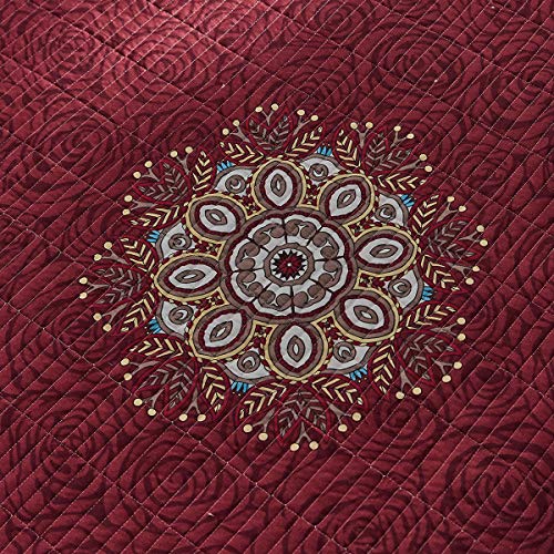 ATsense Printed Quilt Set, Burgundy Medallion 3-Piece Bedspread